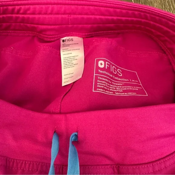 FIGS Kade Women's fuschia Drawstring Scrub Pant medium - Picture 4 of 6